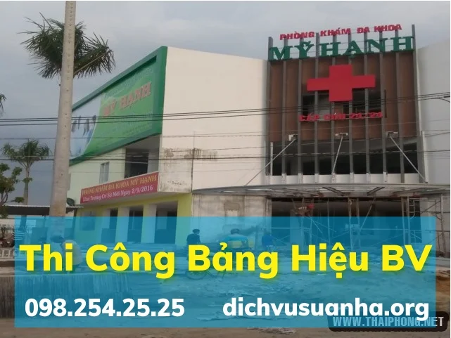 thi công biển hiện bệnh viện
